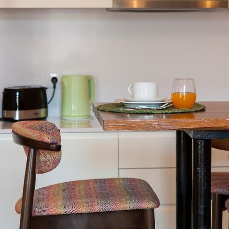 Joivy Sublime 2Br Apt On Restauradores Square Nearby Rossio Station Лиссабон Экстерьер фото