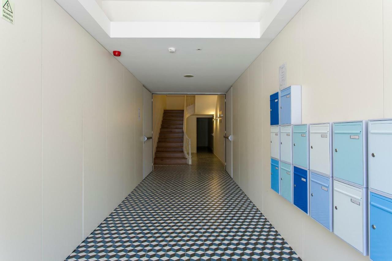 Joivy Sublime 2Br Apt On Restauradores Square Nearby Rossio Station Лиссабон Экстерьер фото